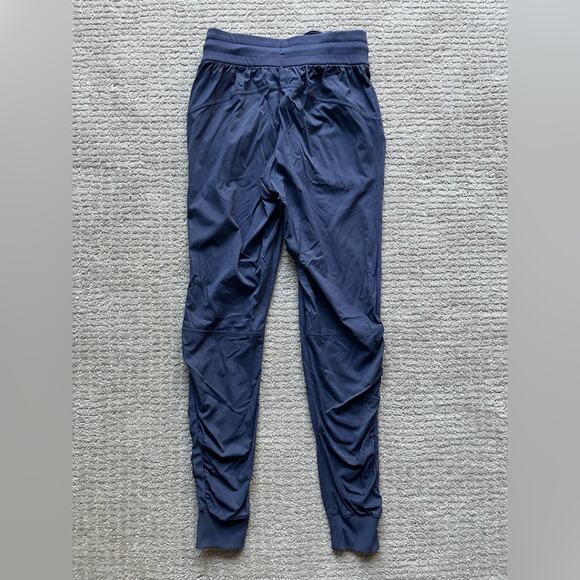 Lululemon Beyond the Studio Jogger in Cadet Blue Size 4 - Picture 9 of 9